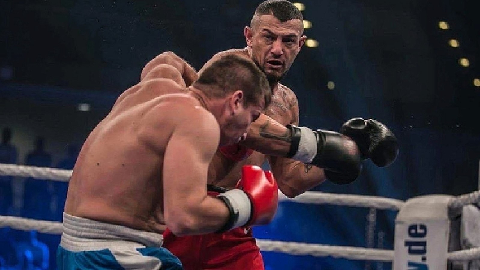 Muere boxeador alemán tras sufrir infarto en plena pelea