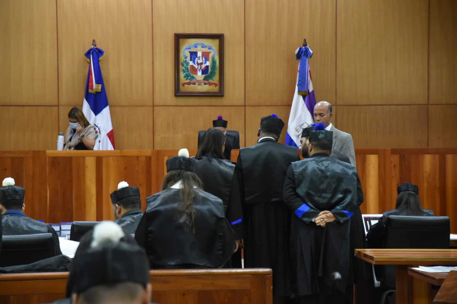 Por tercera ocasión aplazan inicio de audiencia preliminar en caso Antipulpo