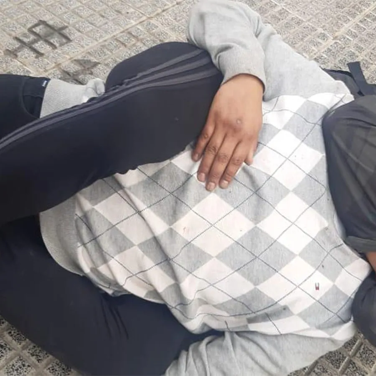 Liquidó al que intentó abusarla con esta maniobra de arte marcial