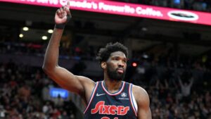 Joel Embiid espera poder jugar para Francia en olimpiadas de París 2024