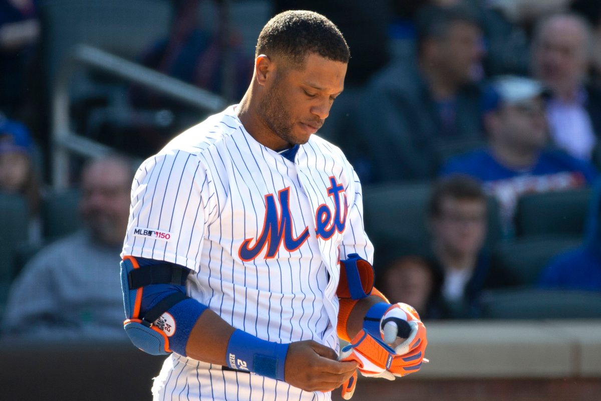 Mets designan para asignación al dominicano Robinson Canó