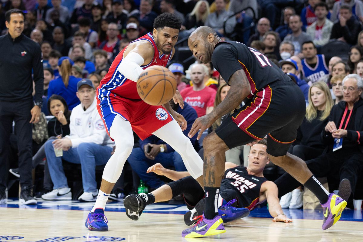 Miami inicia con victoria en semifinales; Suns vencen a Mavericks