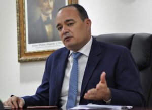 Someten iniciativa busca inamovilidad del procurador por cuatro años