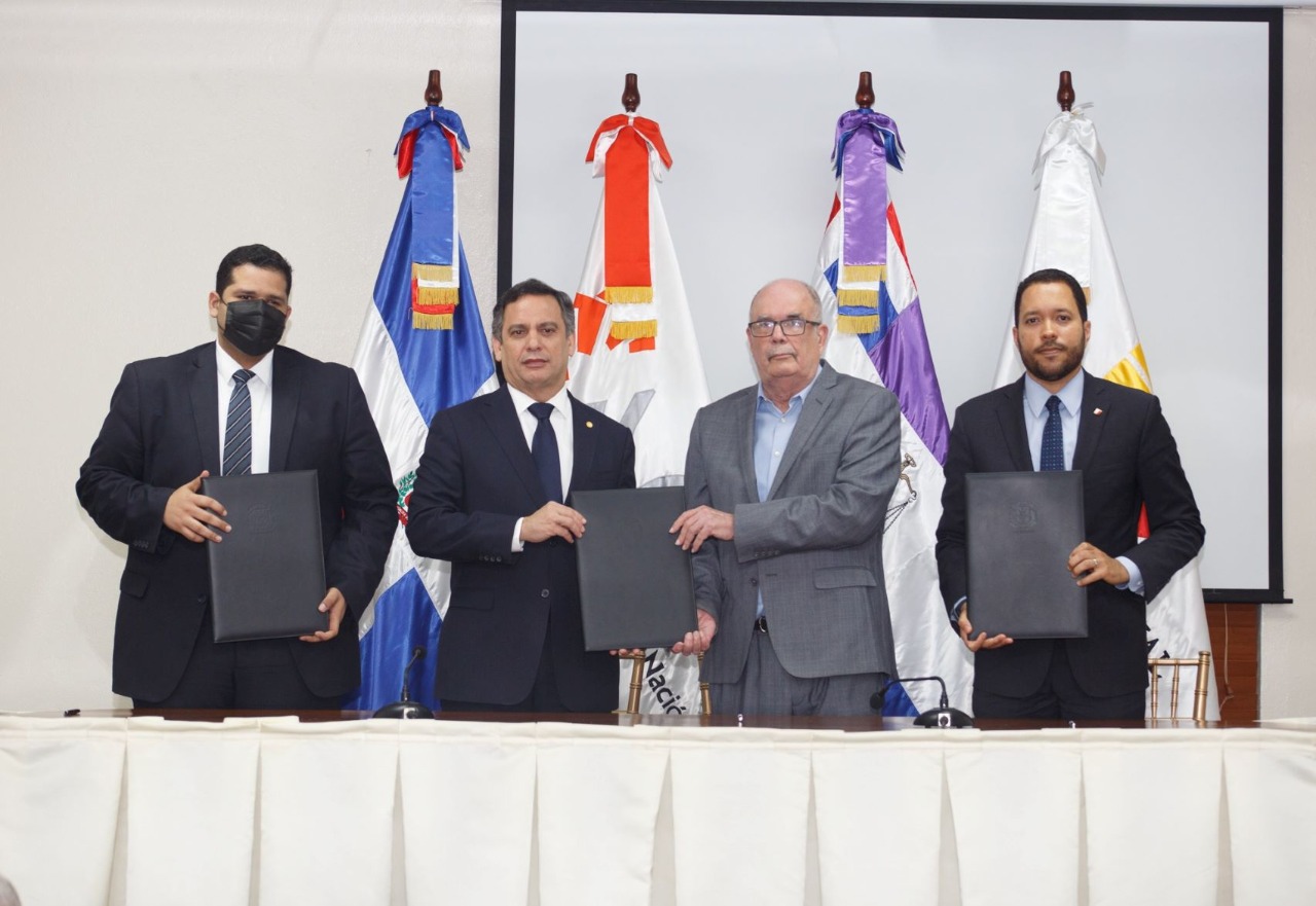 Poder Judicial y AGN firman acuerdo para sistematizar sus archivos