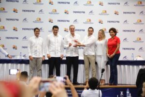 RD firma acuerdos con importantes aerolíneas de Canadá
