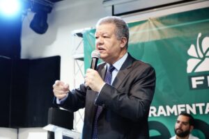Leonel Fernández: el gobierno confiesa tener una crisis gerencial
