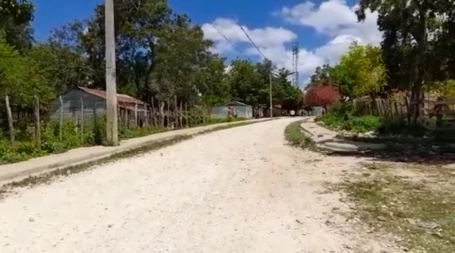Residentes en el Naranjal de Enriquillo piden la construcción de sus calles