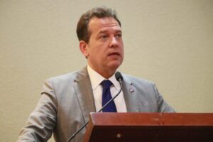 17, 000 millones de subsidio a combustibles; Gobierno dice lo mantendrá hasta que se pueda 
