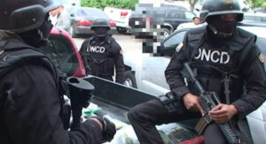 Realiza operativos en Los Alcarrizos y Pedro Brand; ocupan drogas y detienen personas