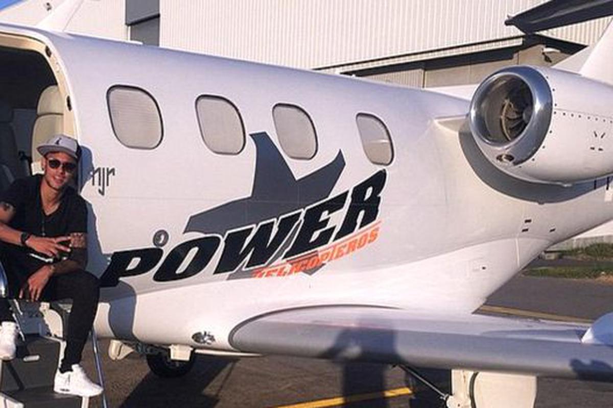 El avión de Neymar realiza un aterrizaje de emergencia en el norte de Brasil