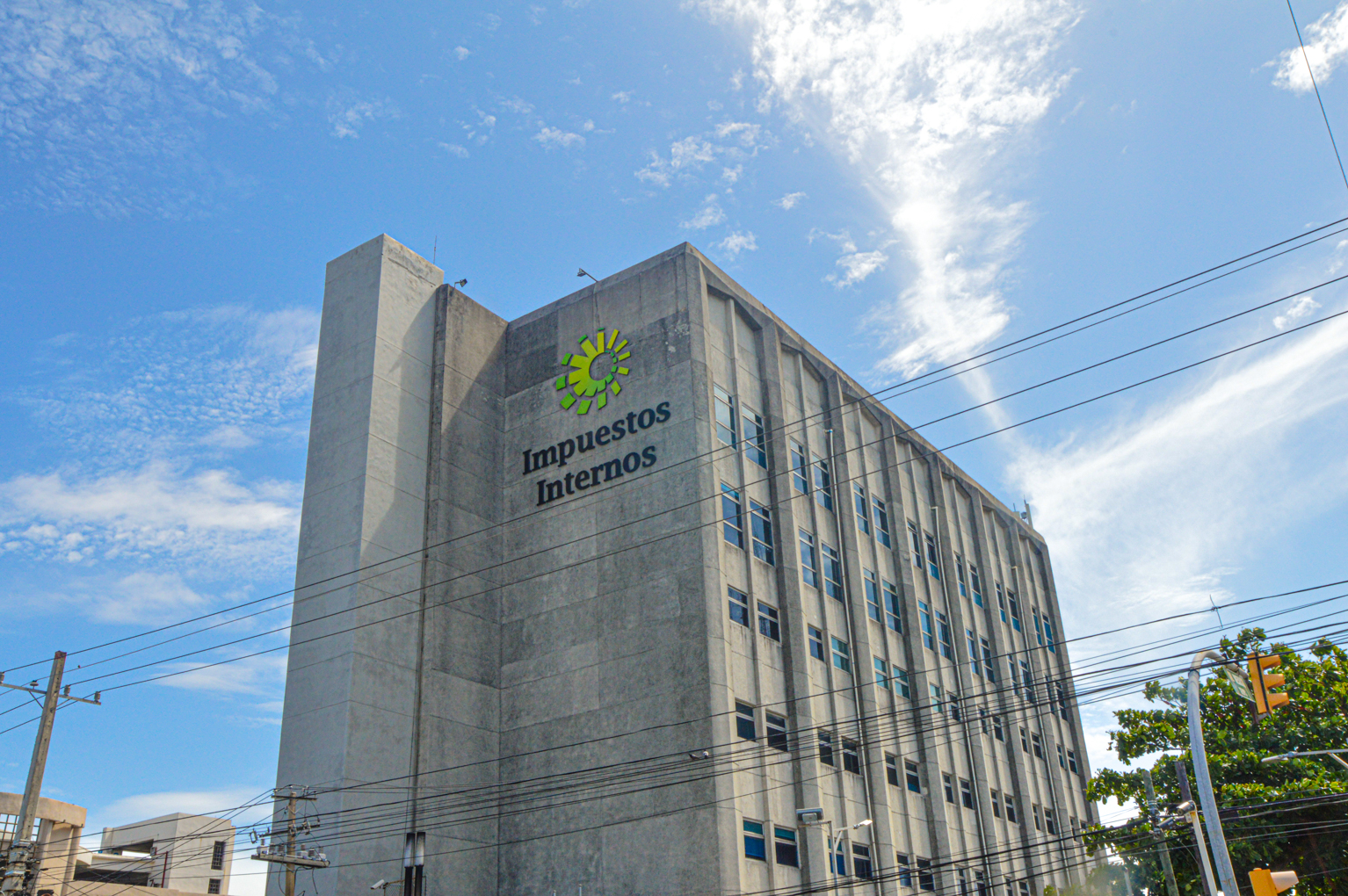 Dirección General de Impuestos Internos (DGII)