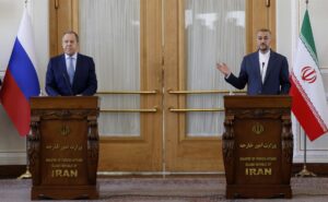 Irán y Rusia piden la eliminación de las sanciones para salvar el acuerdo nuclear
