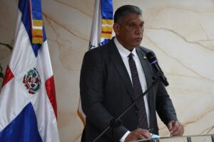 Ministro de Interior afirma soberanía nacional y control migratorio nunca estarán comprometidos  