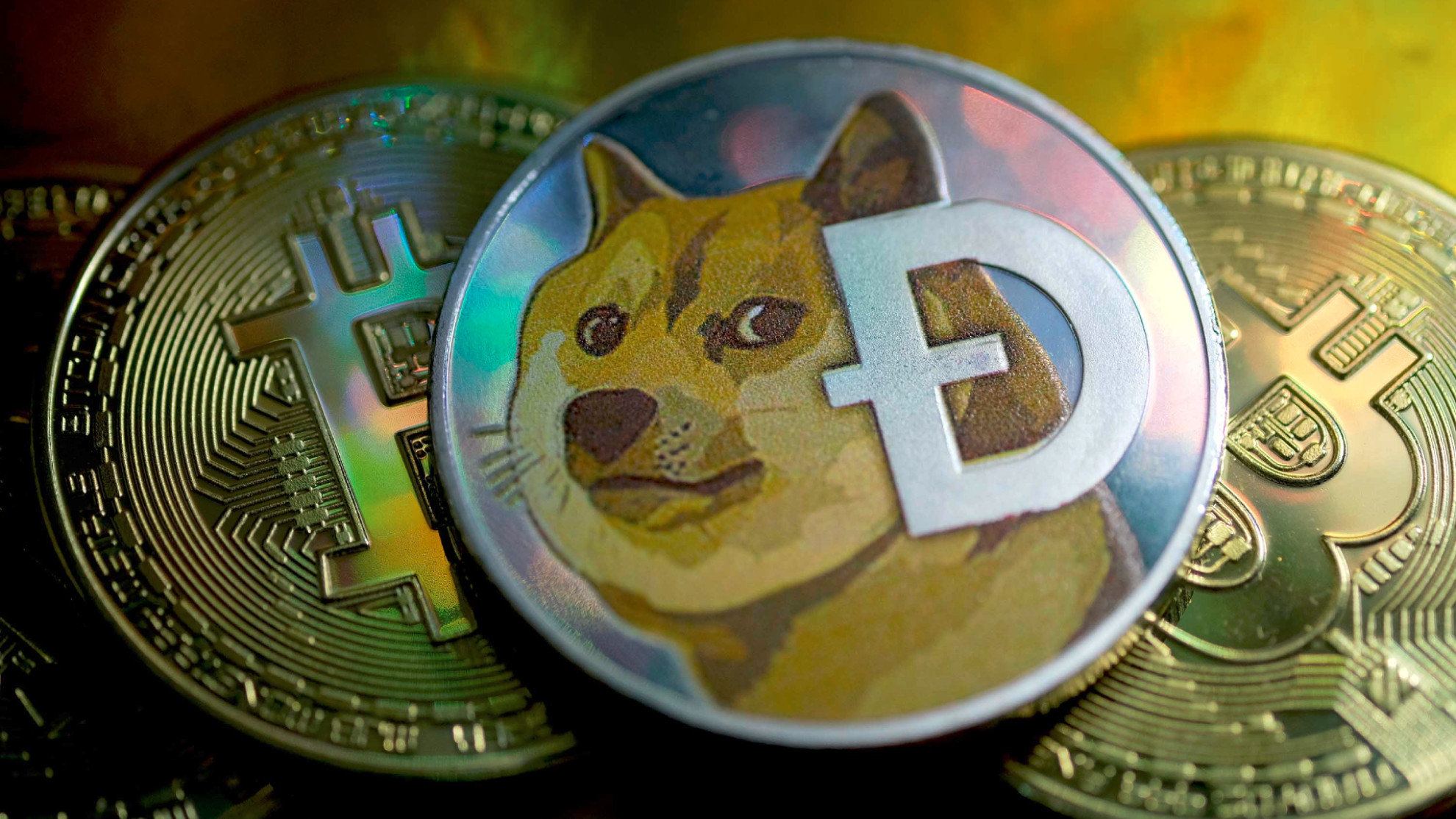 Musk, Tesla y SpaceX demandados por supuesta estafa piramidal de Dogecoin
