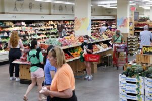 La Reserva Federal de EE.UU. aumenta tasa de interés para reducir inflación