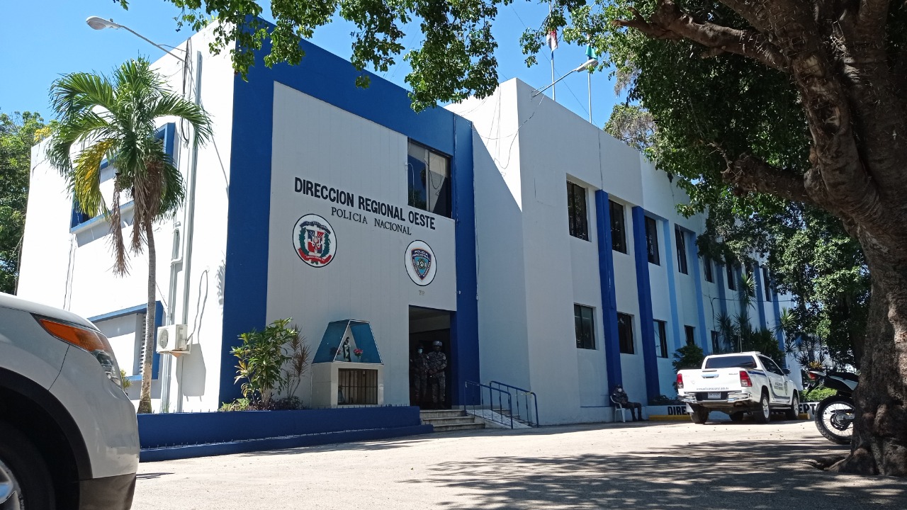 Apresan a varios supuestos brujos acusados de estafar a una señora en San Juan