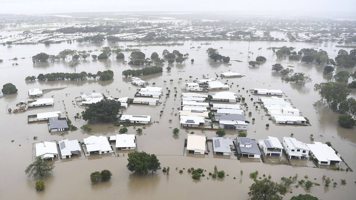 Australia ordena evacuación de miles de personas por inundaciones