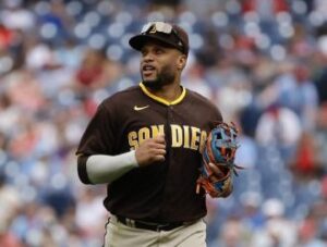Robinson Cano pasa a los Bravos desde los Padres