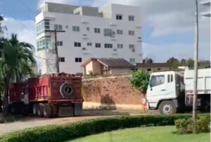 Denuncian construcción ilegal de tres torres en sector Los Cacicazgos 
