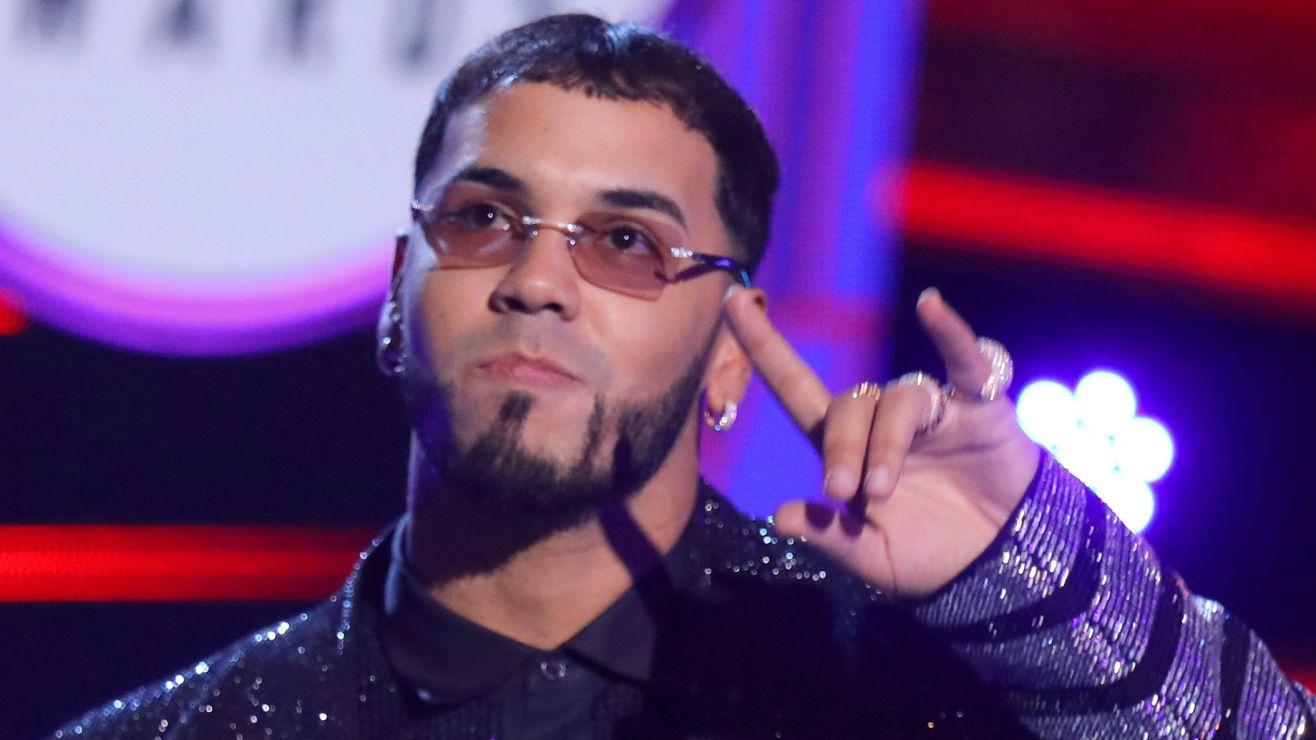 Fans de Anuel no superan a Karol G y le hacen el feo a Yailin en España